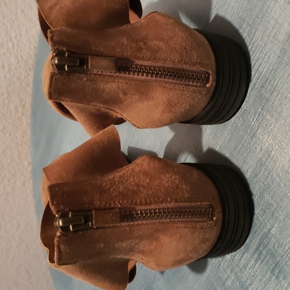 Eileen Fisher Carver Sport Soft Tan Suede Shoes Size 7.5 - Picture 6 of 14